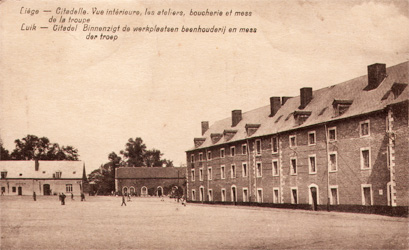 Intérieur de la caserne.