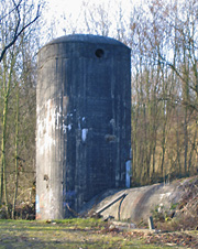 Tour de décontamination atomique.