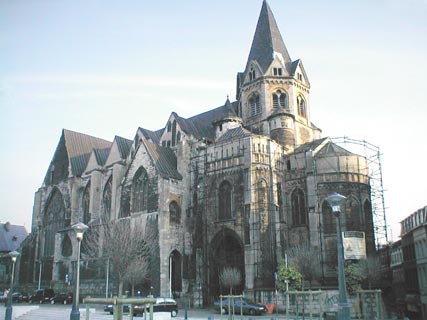 Collégiale Sainte-Croix  - Février 2002.