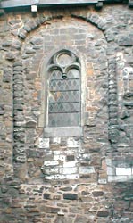 Pan de mur supposé de l'église romane